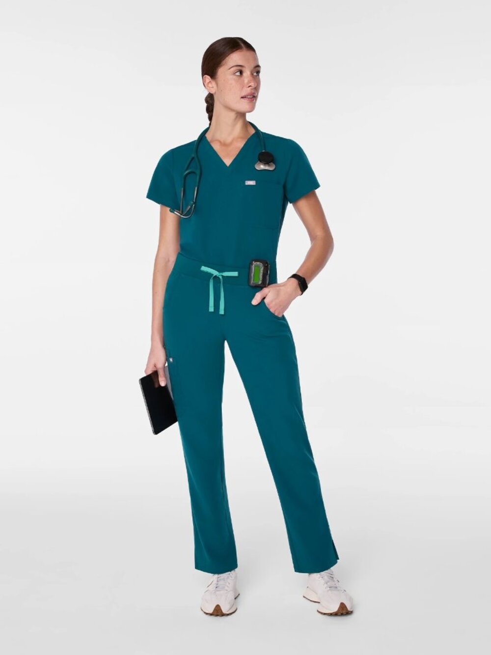 Figs Scrub Set- Catarina Top Size 3XL & Kade Pant Size 3XLT Caribbean Blue